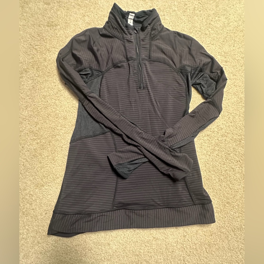 Lululemon Athletica Black Pinstripe Long Sleeve Top